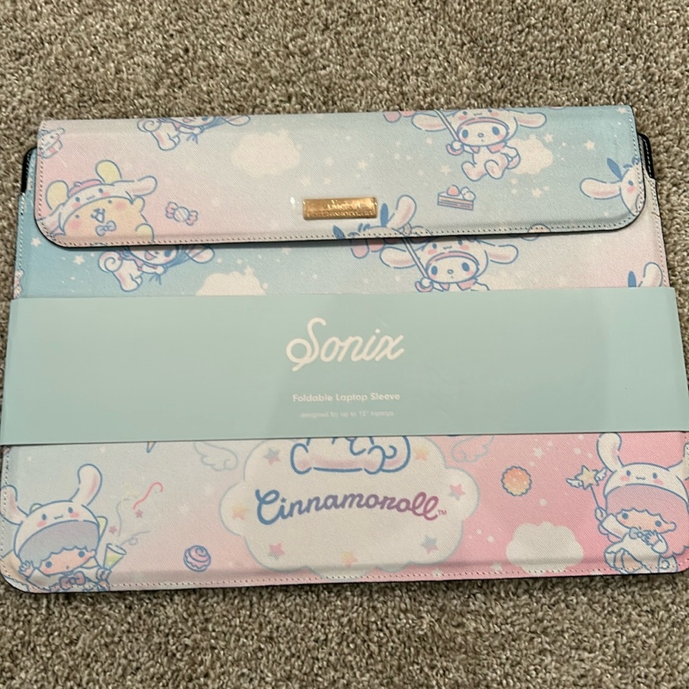 Sonix Cinnamoroll Foldable Laptop Sleeve